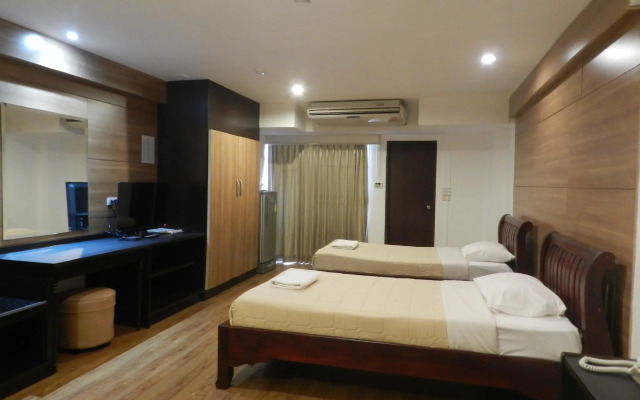 Nanatai Suites