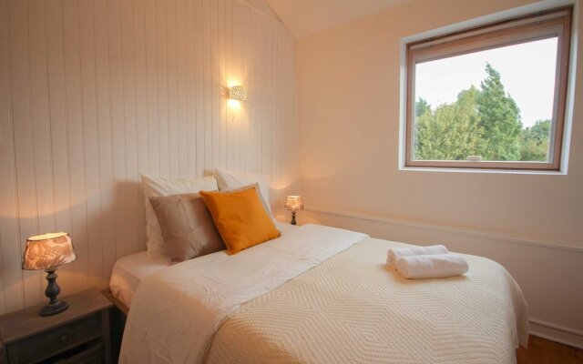Cozy Hackney Apartment