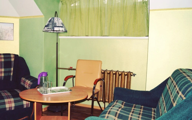Capsule City Hotel
