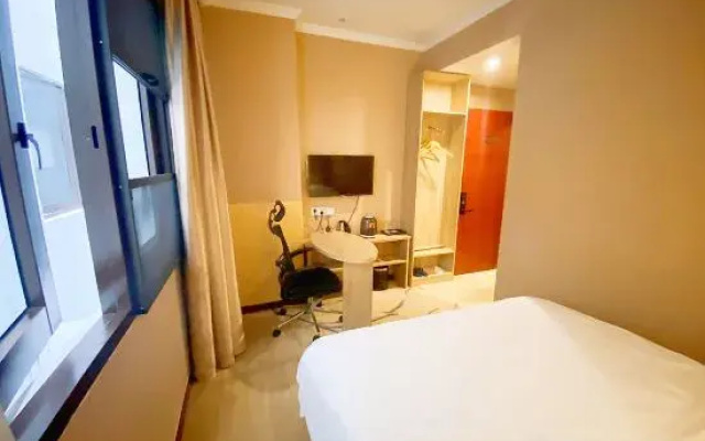 Shanghai Zhaozhong Holiday  Hotel
