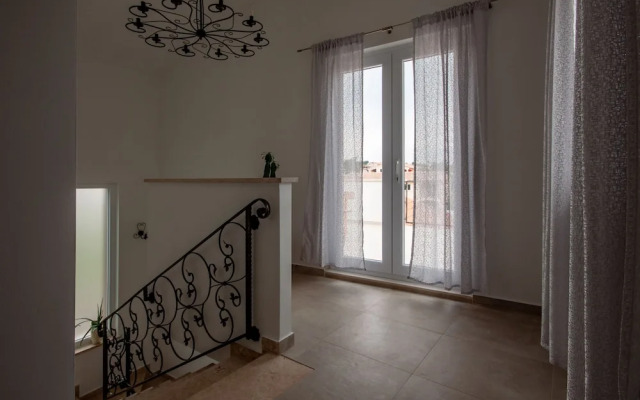 Five bedroom villa Emily with pool