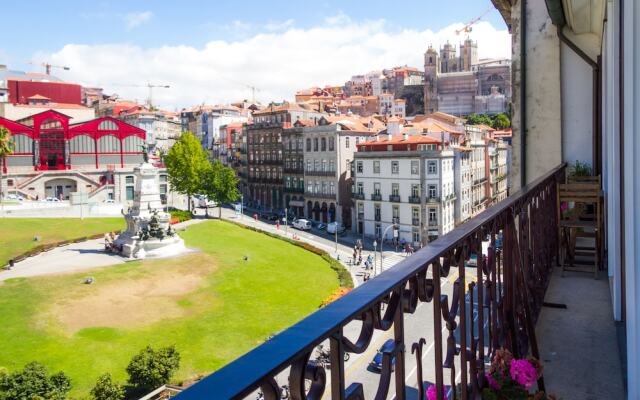 Liiiving Porto Ribeira Boutique Apartment