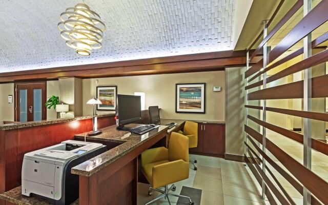 Embassy Suites by Hilton Dallas Market Center