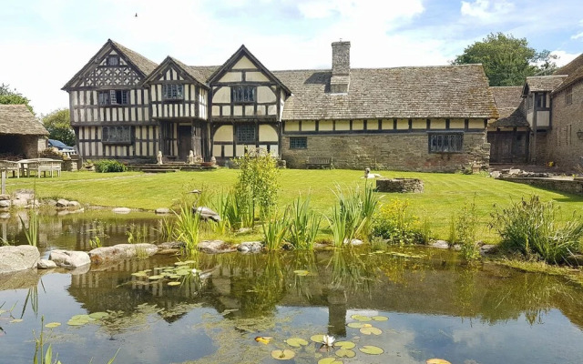 The Threshing Barn at Penrhos Court