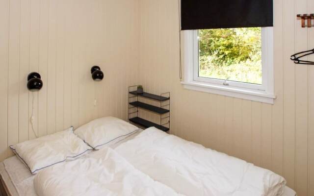 Enticing Holiday Home in Hemmet near Sea