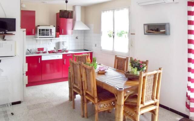 House With 2 Bedrooms in Frontignan, With Enclosed Garden and Wifi - 3