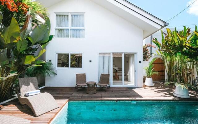 Sun & Moon Villa