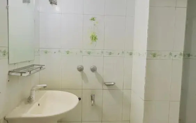 Mohammadia Restaurant & Guest House