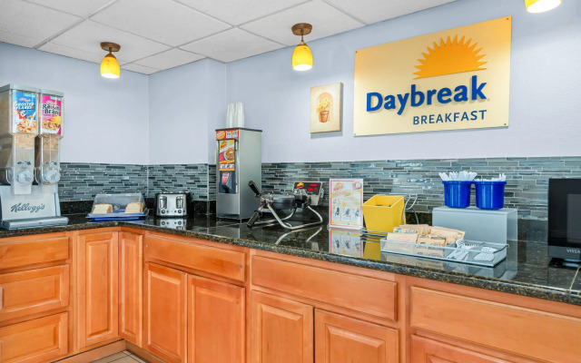 Days Inn by Wyndham Lafayette Near Lafayette Airport