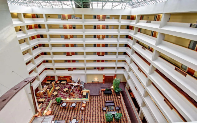 DoubleTree Suites by Hilton Seattle Airport - Southcenter