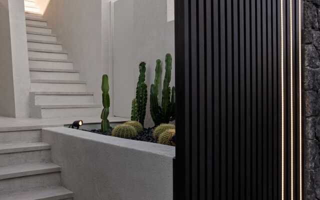 Alaso Design Suites - Adults Only