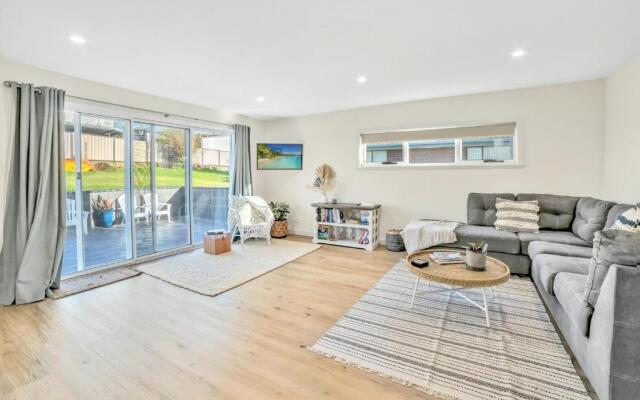 Beach House on Bentley