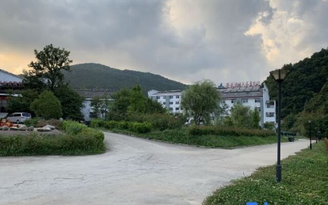 Tiantai Resort