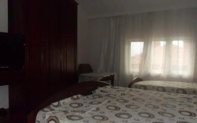 Kalpazanovi Guest House