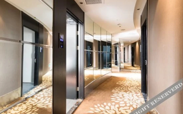 Sunny Boutique Hotel