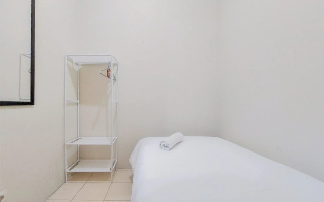 Modern Look 2Br At Serpong Greenview Apartment