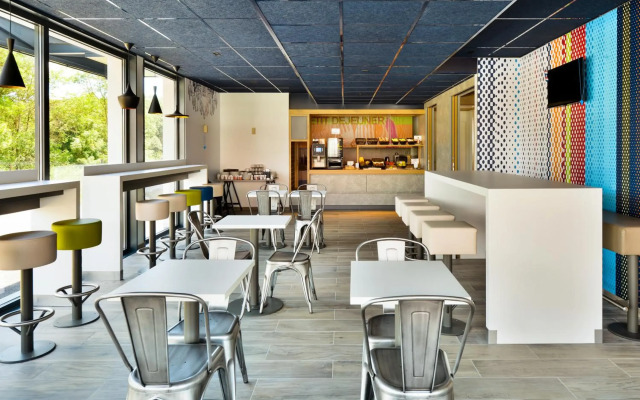 ibis budget Mâcon Crêches