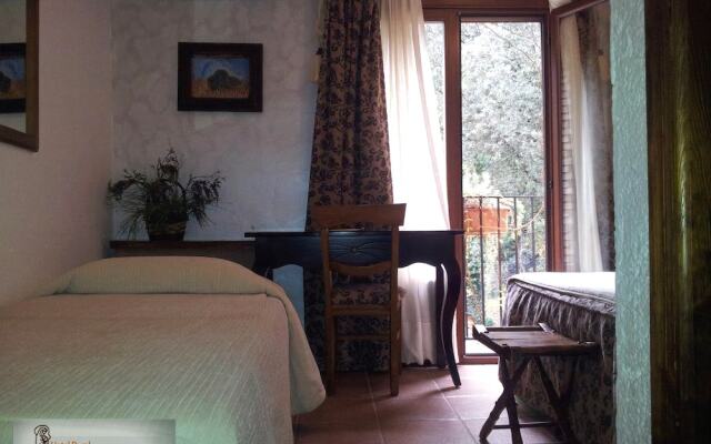 Casa Rural Ermita Santa Maria de la Sierra