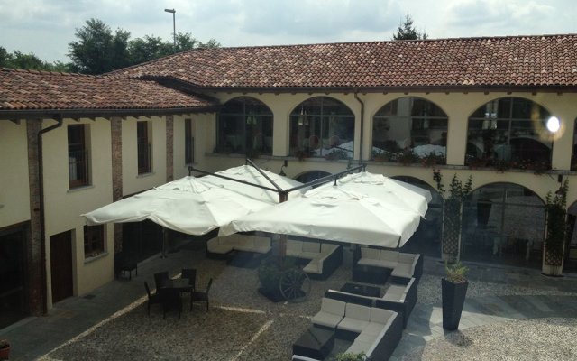 Hotel Cascina Canova