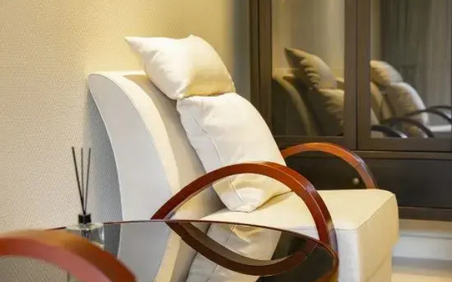 Sanya Mountain and Sea Resort Villa