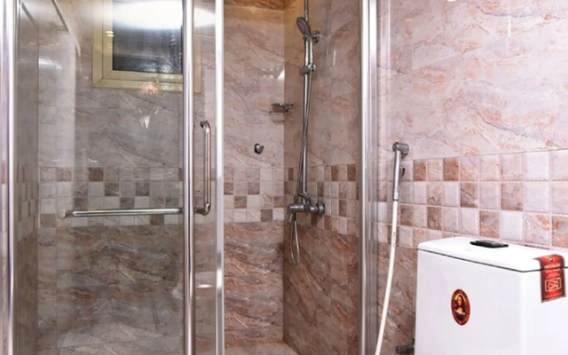 OYO 400 Oyoun Almasa Furnished Residential Units