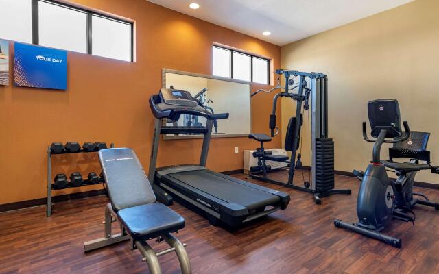 Comfort Suites Airport South