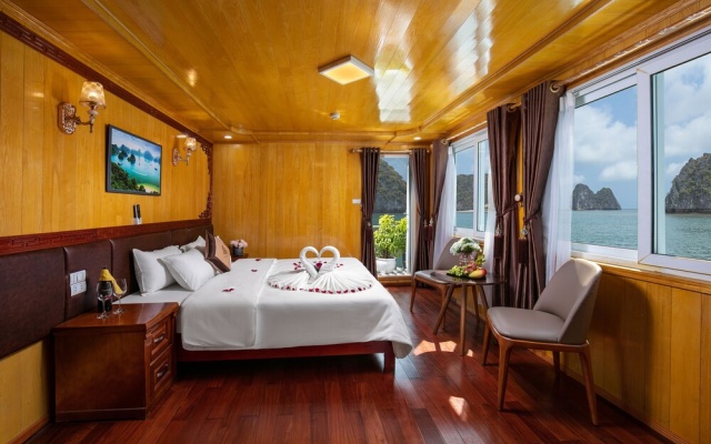 La Mignonne Cruises – Guest Rooms – Ha Long