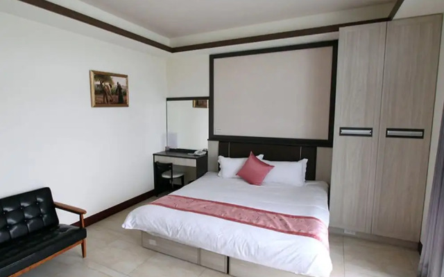 LongXing B&B