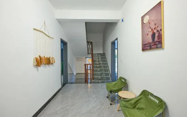 Qijianfang B&B (Weizhou Island Shiluokou Beach Branch)