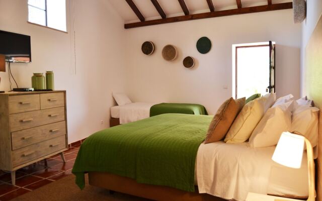 Vale Fuzeiros Nature Guest House