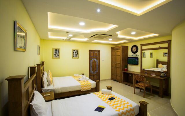 Hotel Cinemascope by OYO Rooms