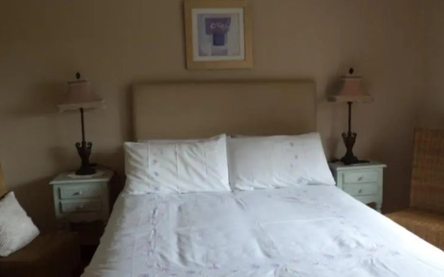 Louth Hall Bed and Breakfast