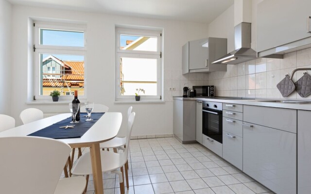 Lovely Apartment in Ostseebad Kühlungsborn with Balcony