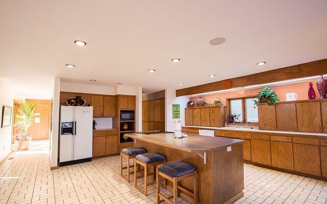 Woodlands Retreat