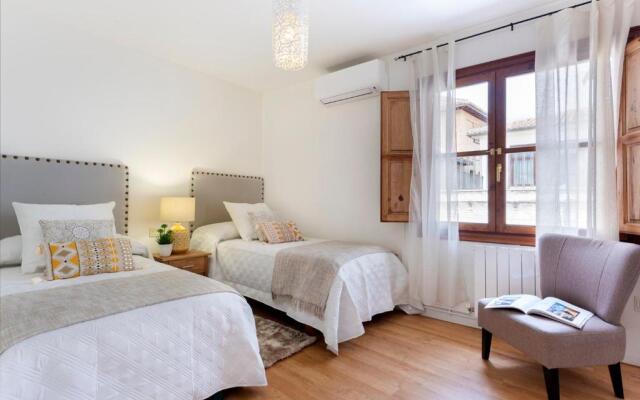 Genteel Home Piedra Santa