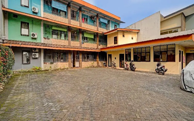 Oyo 91547 Graha Hermawan Guest House Syariah
