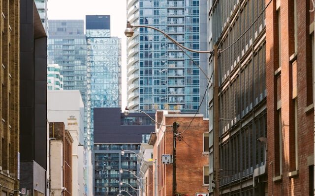 Yorkville Plaza by QuickStay