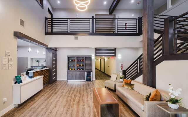 Quality Suites Houston Hobby Airport