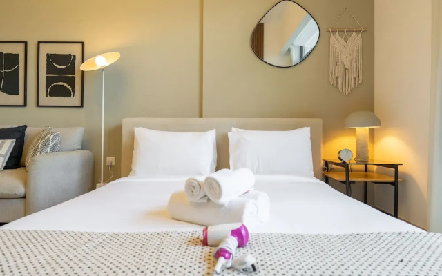 Peaceful Studio - Perfect for Relaxation in JVC