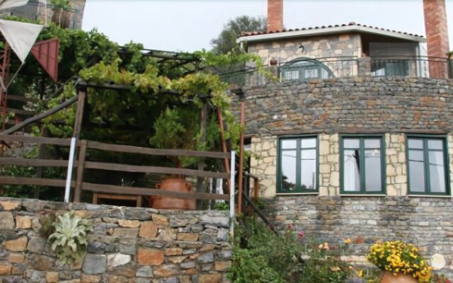 Argoulias Guesthouse