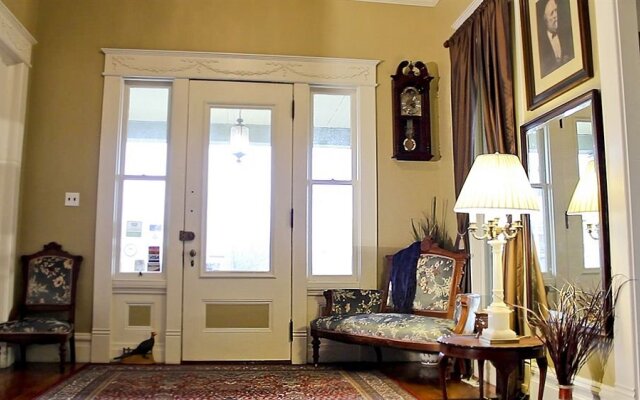 Futrell House Bed & Breakfast