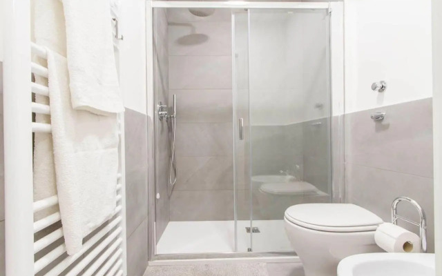 Compact and charming studio Porta Venezia