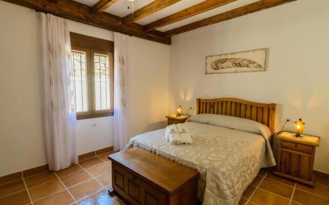 Casa Finca del Roble Antequera - La Higuera by Ruralidays