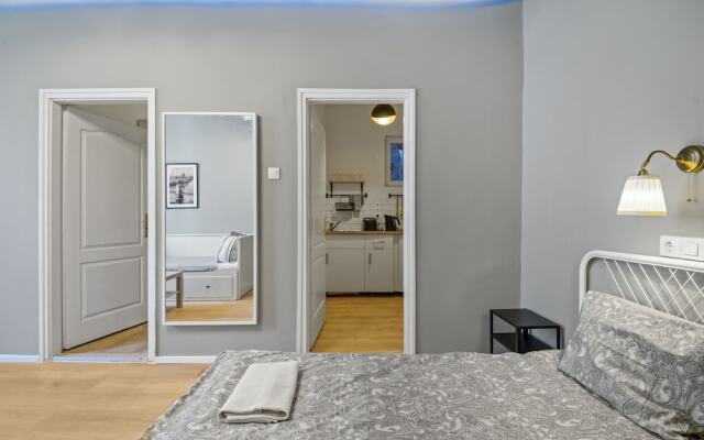 Venus Apartments  - Akacfa street II