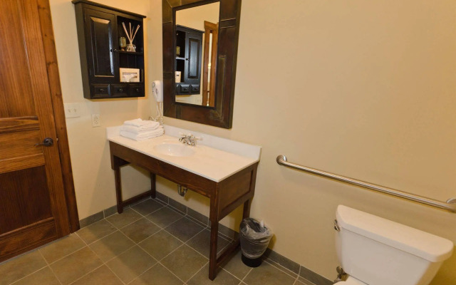 Soaring Eagle Lodge
