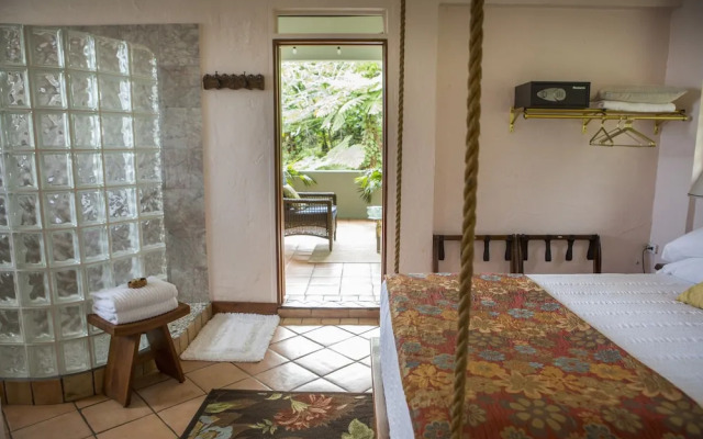 Rainforest Inn