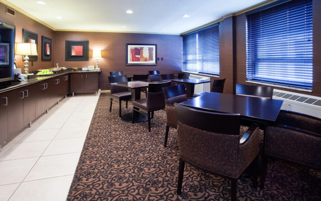 Hotel Indigo Minneapolis Downtown by IHG