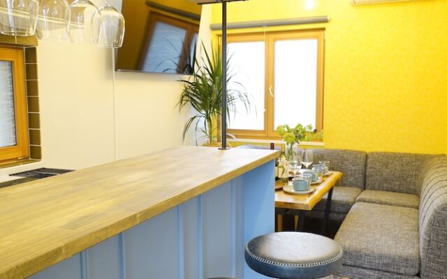 Tokyo villa riverside HIRAI