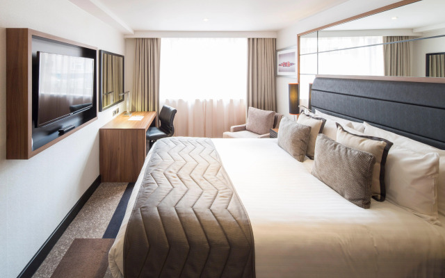 Crowne Plaza Gerrards Cross by IHG