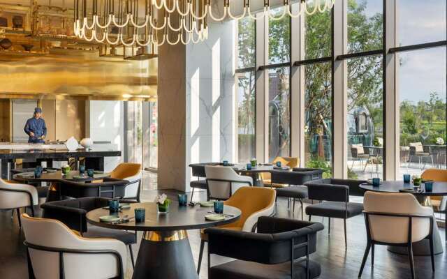 Hyatt Centric Lakeside Ningbo